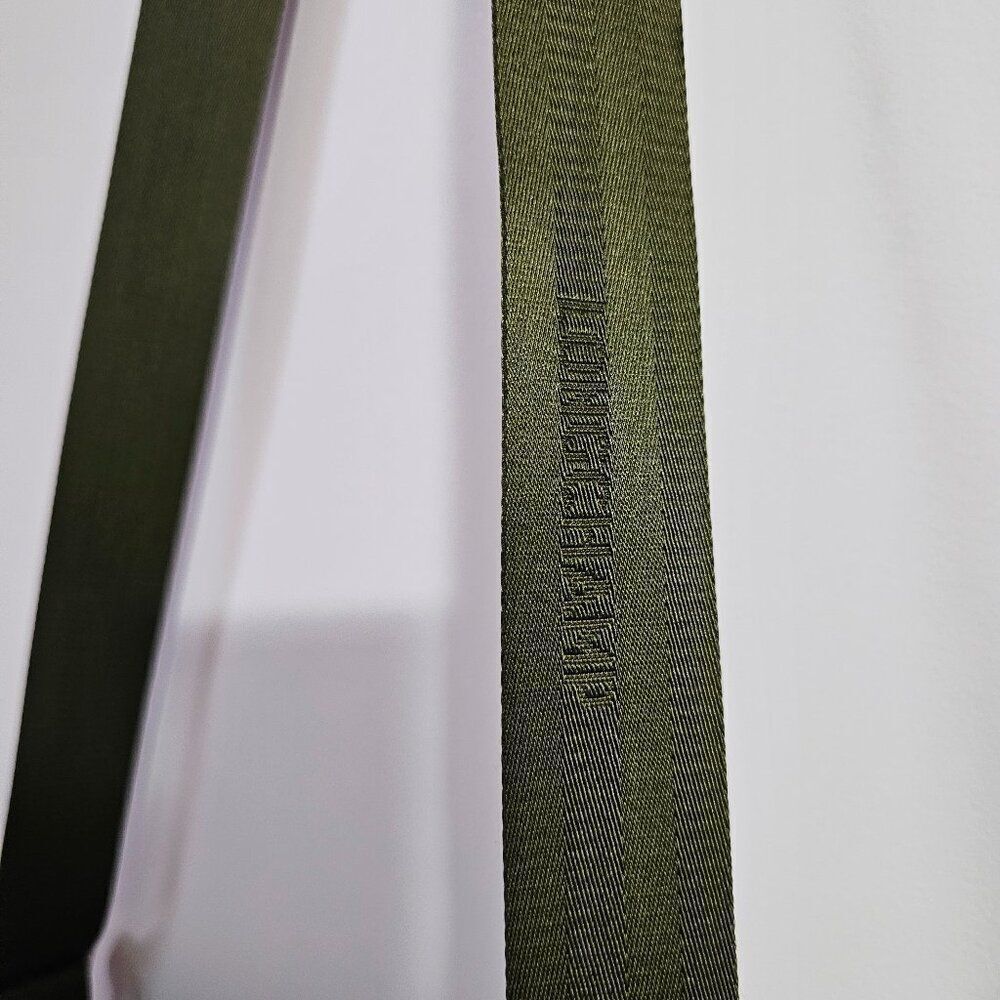 EUC LIKE NEW AUTHENTIC LONGCHAMP GREEN NYLON CROSSBODY BAG MEDIUM - Picture 9 of 16